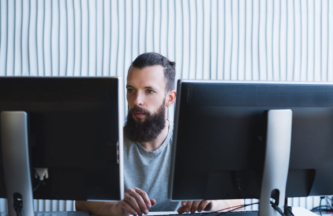 Migración de bases de datos de código abierto | Virtusa